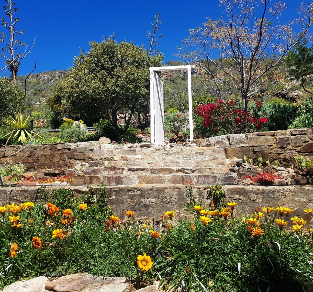 Apartamento Montagu Little Sanctuary - Hot Spring Access At Reduced Price Exterior foto
